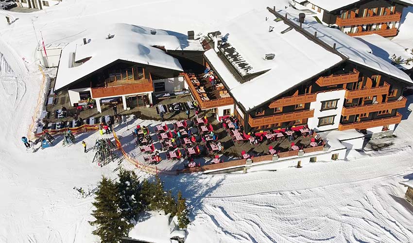 Sun terrace Oberlech with restaurant / self-service restaurant